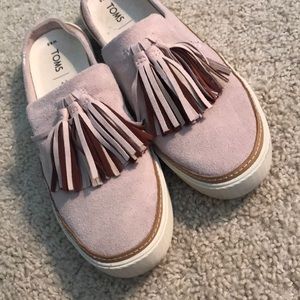 Toms sunrise tassel slip on sneaker